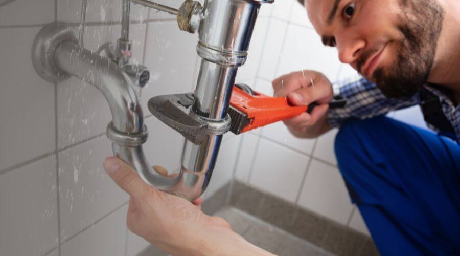 Professional same day plumber services in Darrouzett, TX